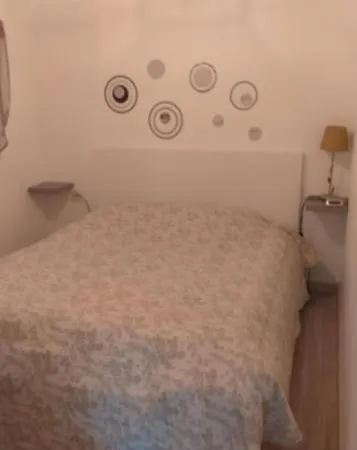 Maison Au Lavandou * بورم لي ميموزا