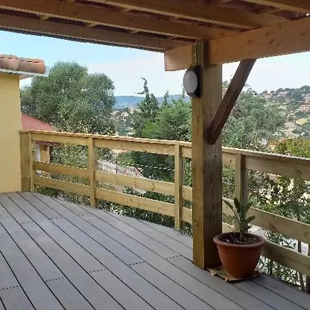 Maison Au Lavandou بورم لي ميموزا